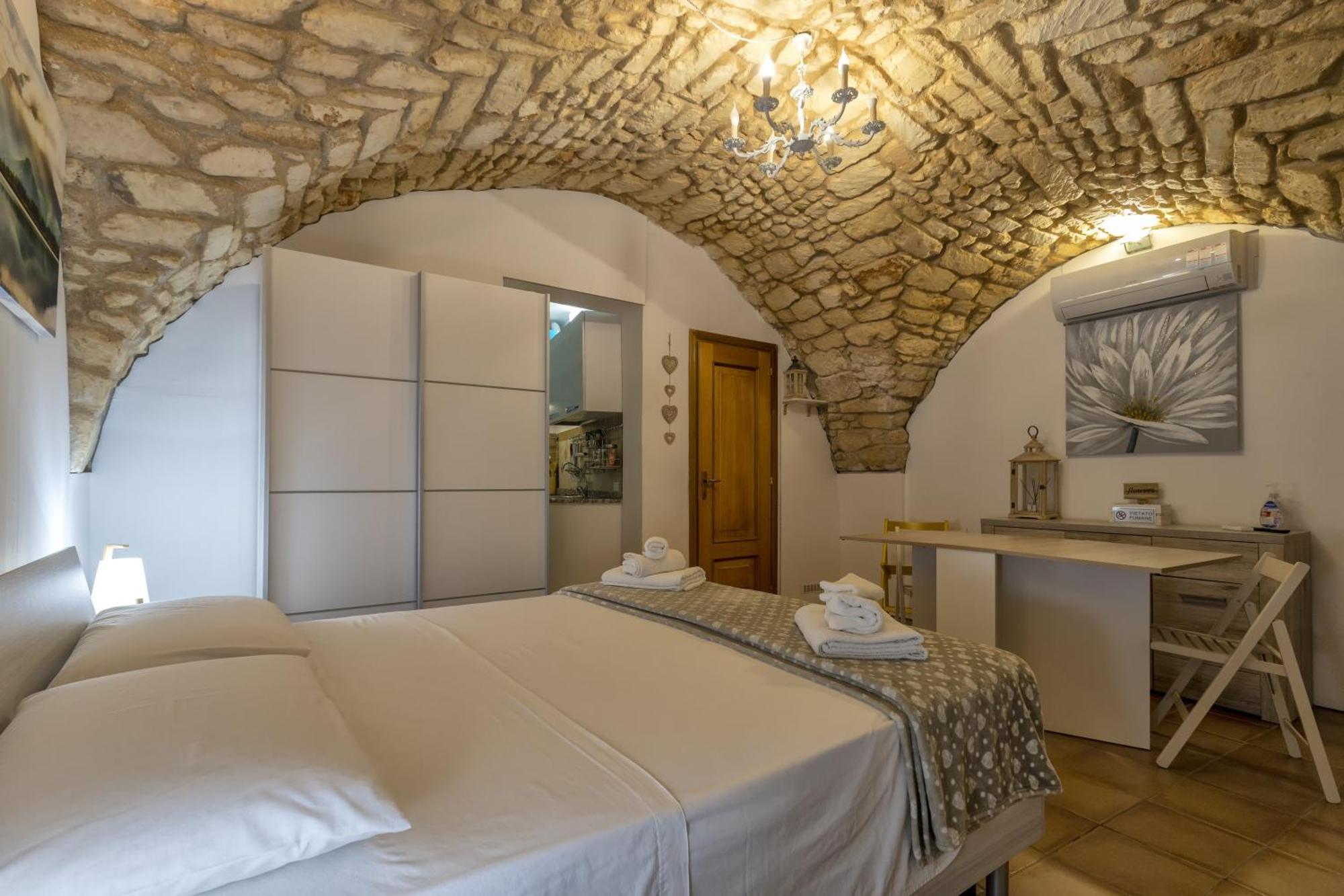 La Casetta Di Pietra Sassari Exterior foto